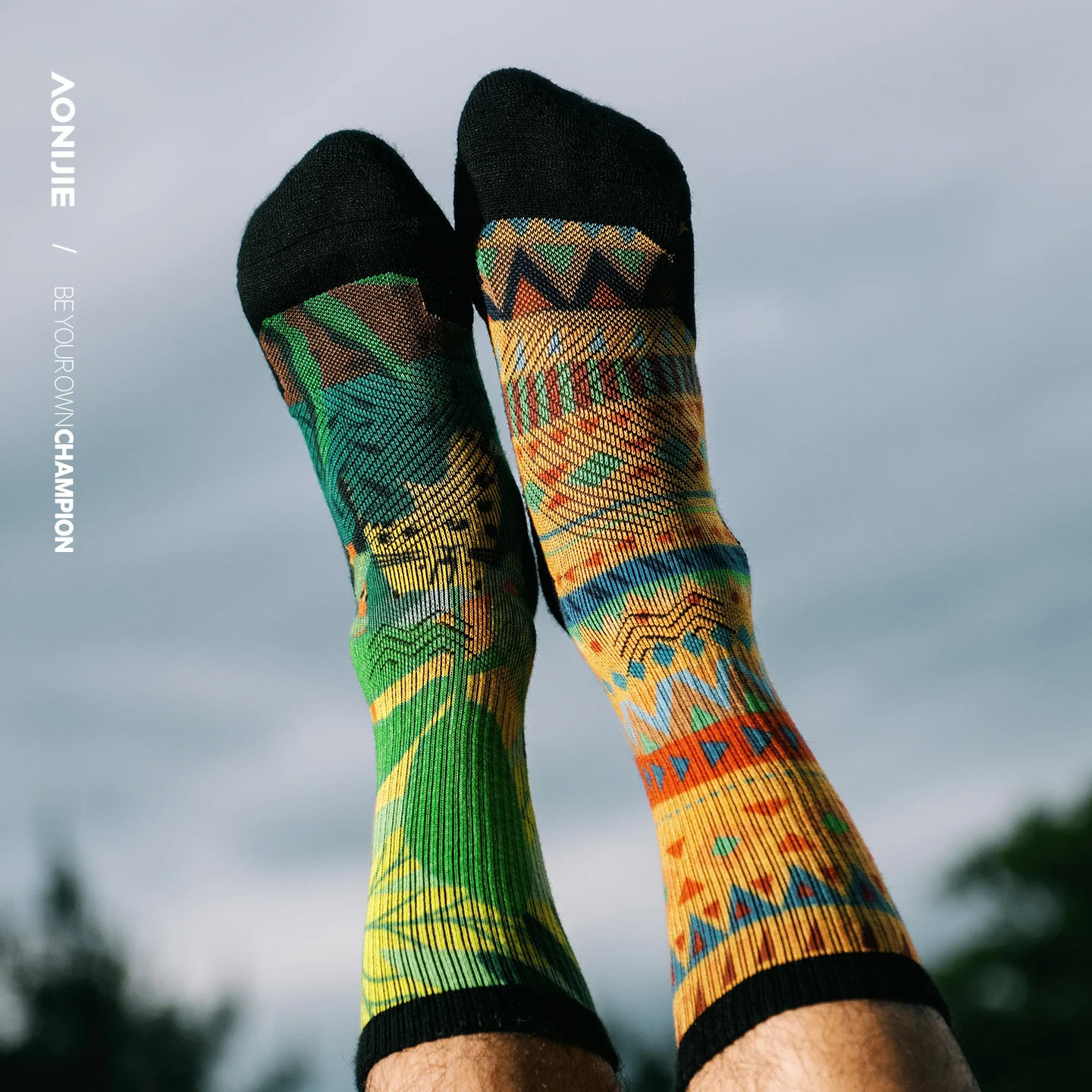 AONIJIE 아웃도어 울 크루 양말 중간 길이 따뜻하 - Wool Hiking Sock 리뷰 및 가격