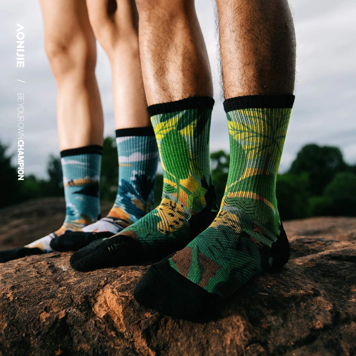 AONIJIE 아웃도어 울 크루 양말 중간 길이 따뜻하 - Wool Hiking Sock 리뷰 및 가격
